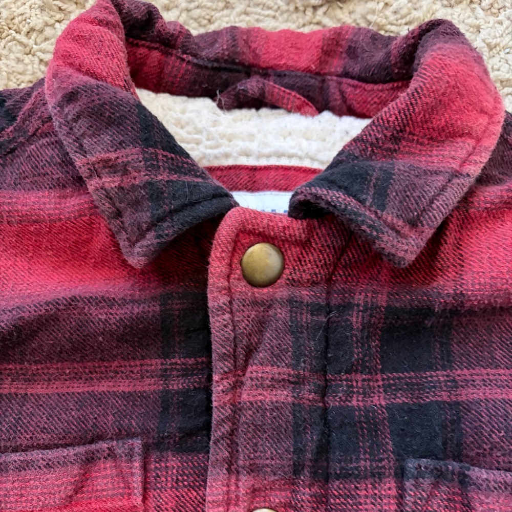 Old Navy Sherpa Lined Flannel Shacket Kids Size Small 6/7 Red Black - Picture 3 of 8
